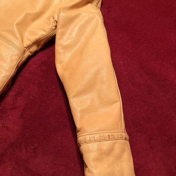 Vintage Ms. Pioneer western leather coat, size 10, detailed stitching. - Picture 4 of 16